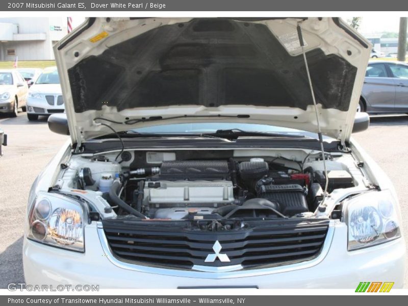 Dover White Pearl / Beige 2007 Mitsubishi Galant ES