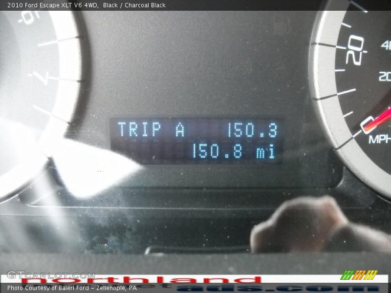 Black / Charcoal Black 2010 Ford Escape XLT V6 4WD