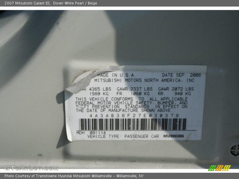 Dover White Pearl / Beige 2007 Mitsubishi Galant ES