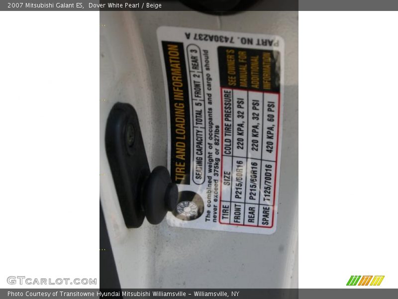 Dover White Pearl / Beige 2007 Mitsubishi Galant ES