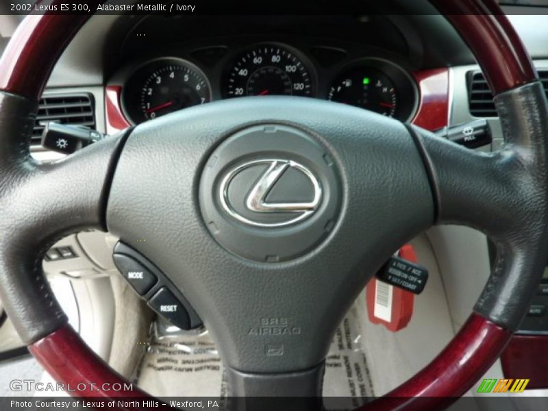 Alabaster Metallic / Ivory 2002 Lexus ES 300