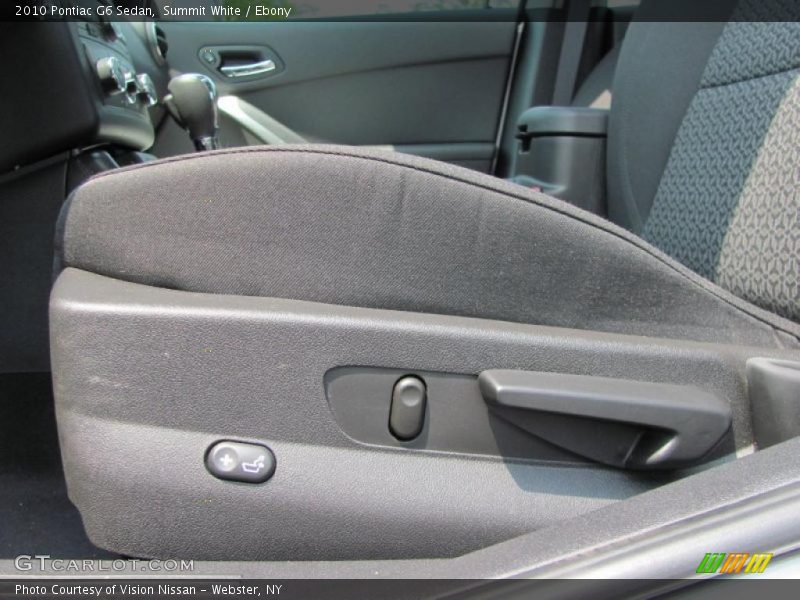 Summit White / Ebony 2010 Pontiac G6 Sedan