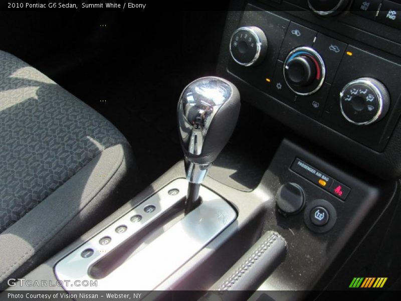 Summit White / Ebony 2010 Pontiac G6 Sedan