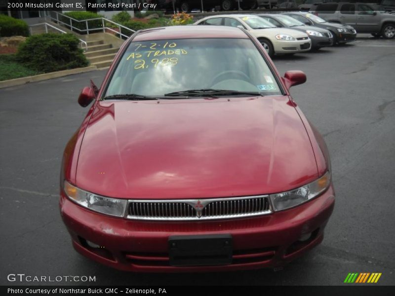 Patriot Red Pearl / Gray 2000 Mitsubishi Galant ES