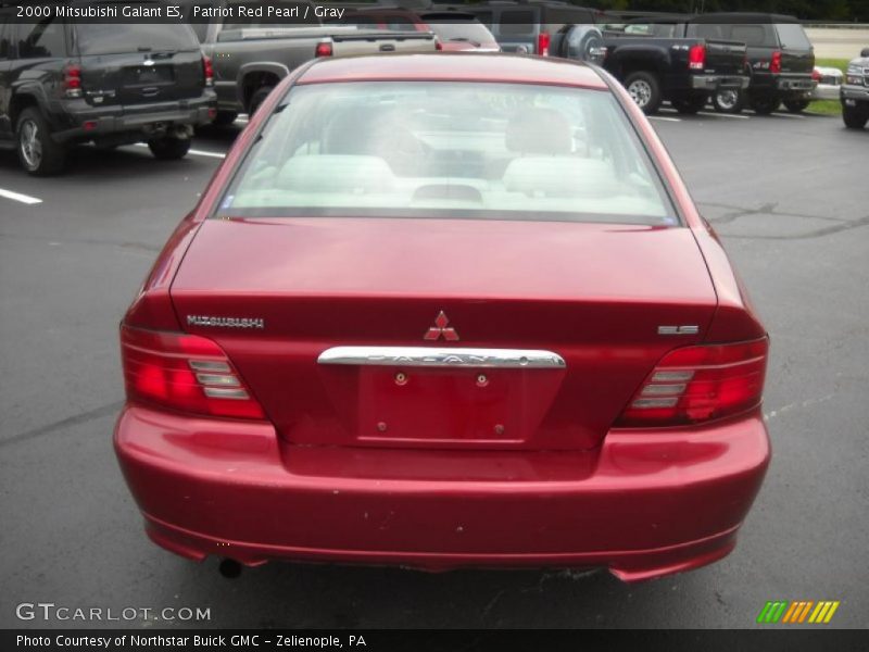 Patriot Red Pearl / Gray 2000 Mitsubishi Galant ES