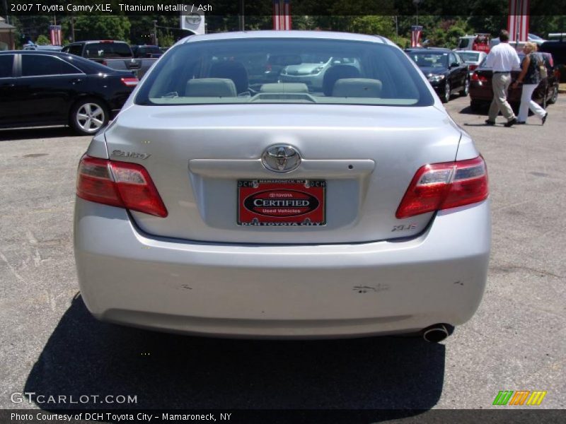 Titanium Metallic / Ash 2007 Toyota Camry XLE