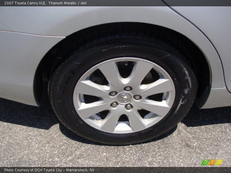 Titanium Metallic / Ash 2007 Toyota Camry XLE