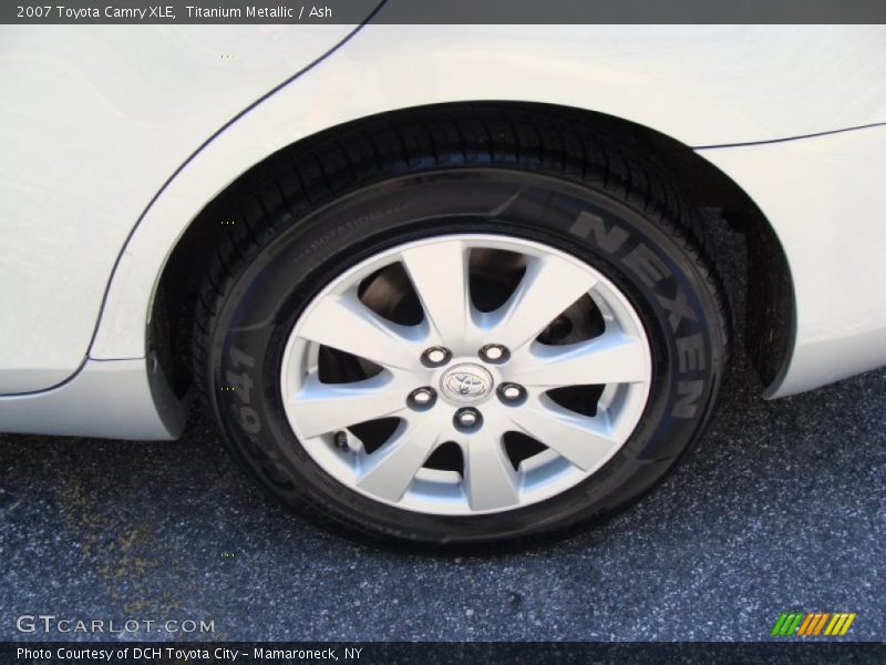 Titanium Metallic / Ash 2007 Toyota Camry XLE