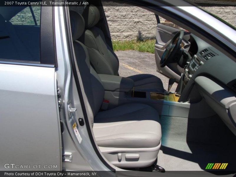 Titanium Metallic / Ash 2007 Toyota Camry XLE