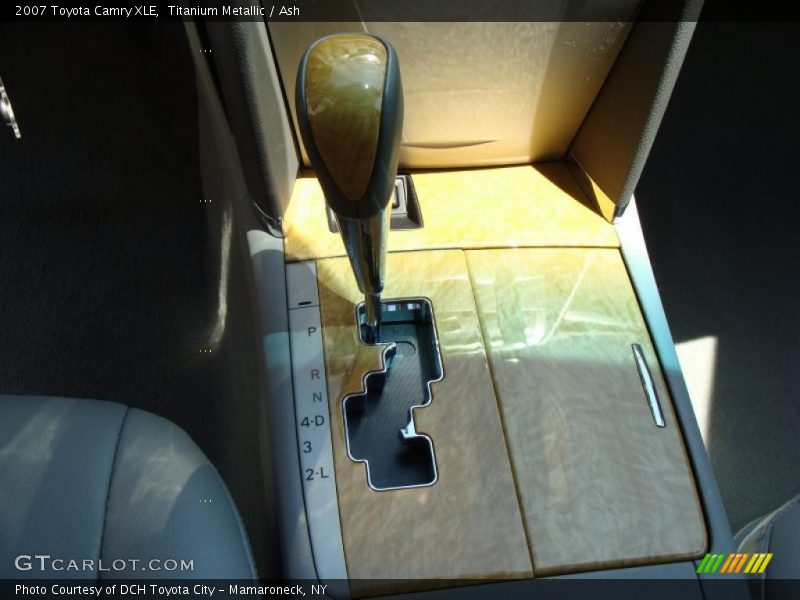 Titanium Metallic / Ash 2007 Toyota Camry XLE