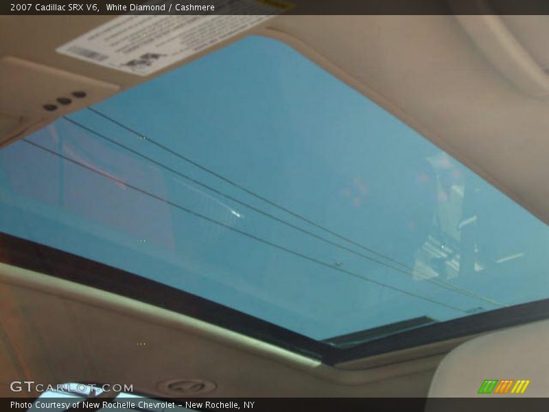 White Diamond / Cashmere 2007 Cadillac SRX V6