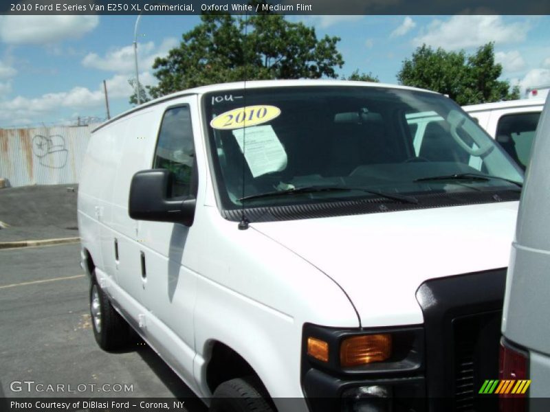 Oxford White / Medium Flint 2010 Ford E Series Van E250 XL Commericial
