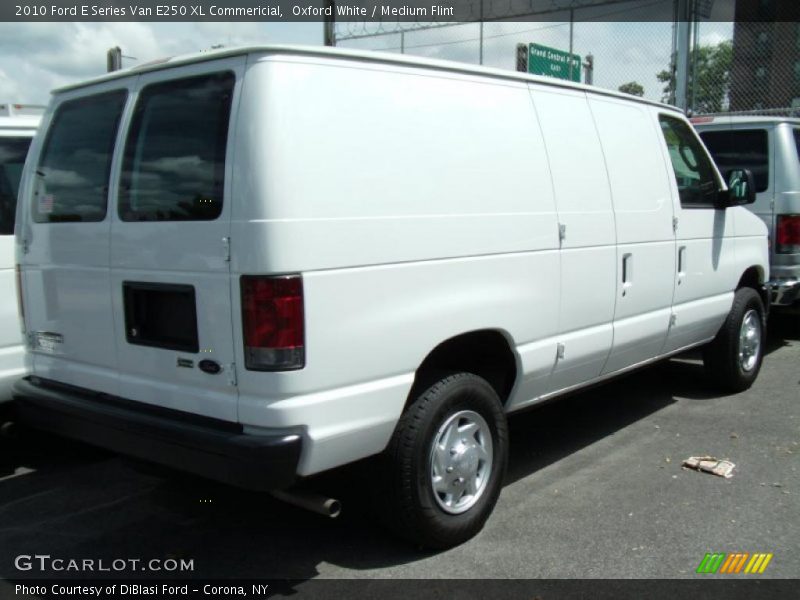 Oxford White / Medium Flint 2010 Ford E Series Van E250 XL Commericial