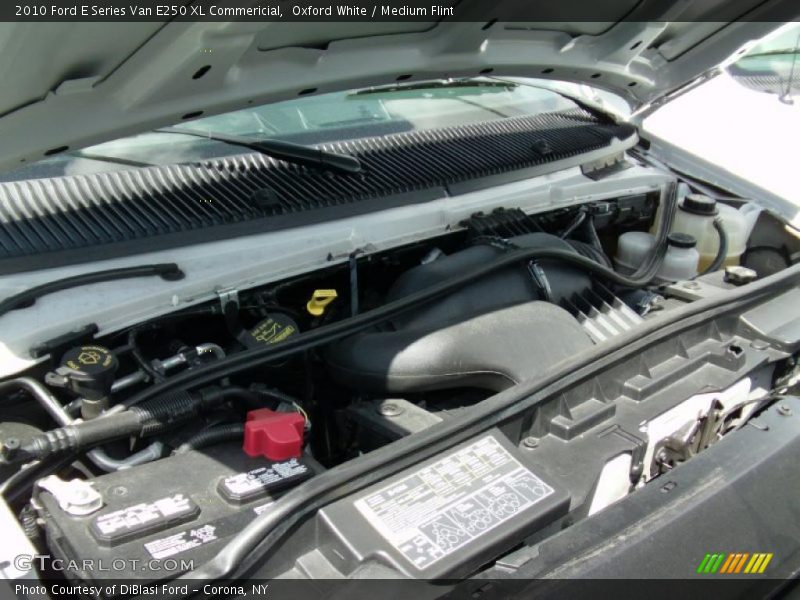 Oxford White / Medium Flint 2010 Ford E Series Van E250 XL Commericial