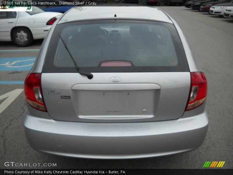 Diamond Silver / Gray 2005 Kia Rio Cinco Hatchback