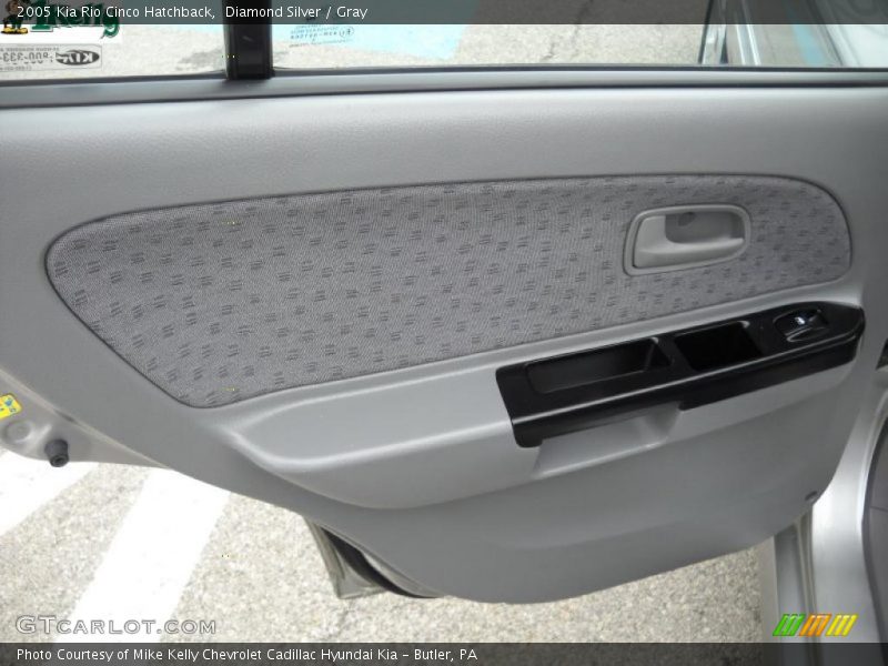 Diamond Silver / Gray 2005 Kia Rio Cinco Hatchback