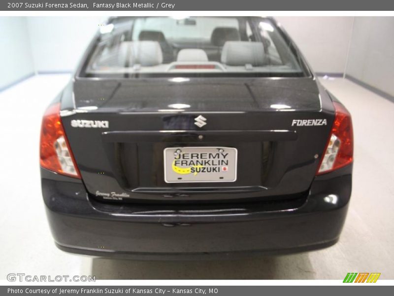 Fantasy Black Metallic / Grey 2007 Suzuki Forenza Sedan