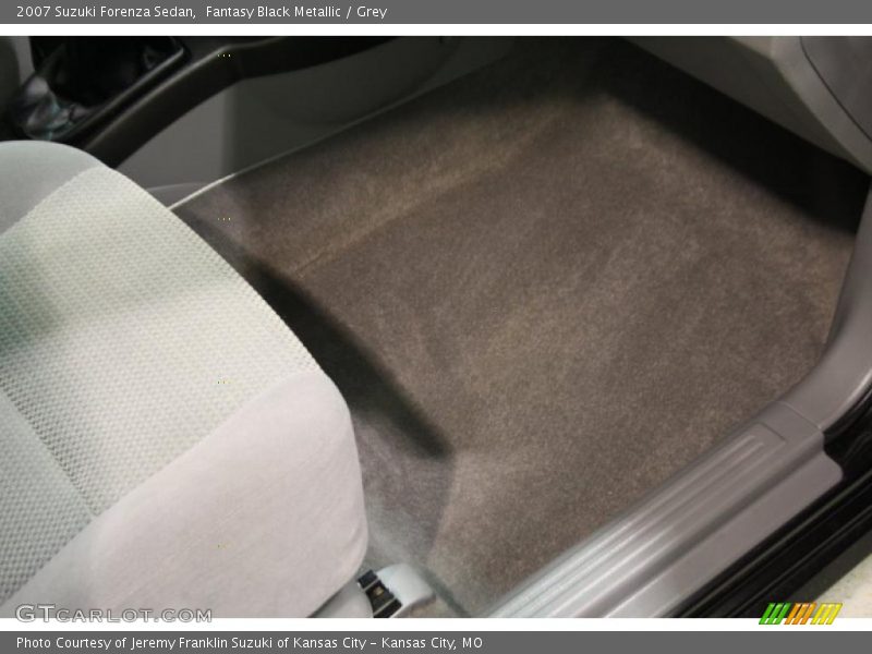 Fantasy Black Metallic / Grey 2007 Suzuki Forenza Sedan