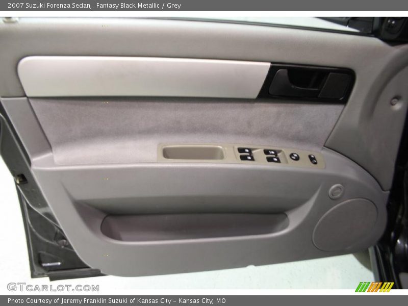 Fantasy Black Metallic / Grey 2007 Suzuki Forenza Sedan