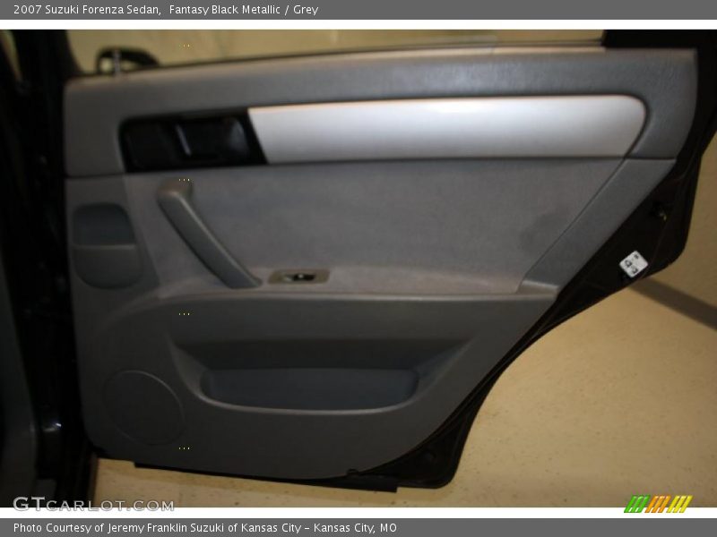 Fantasy Black Metallic / Grey 2007 Suzuki Forenza Sedan