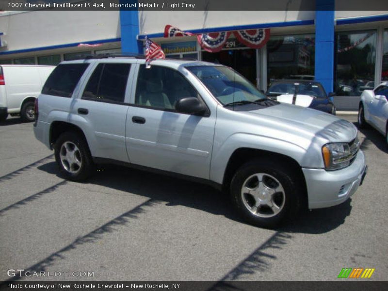 Moondust Metallic / Light Gray 2007 Chevrolet TrailBlazer LS 4x4