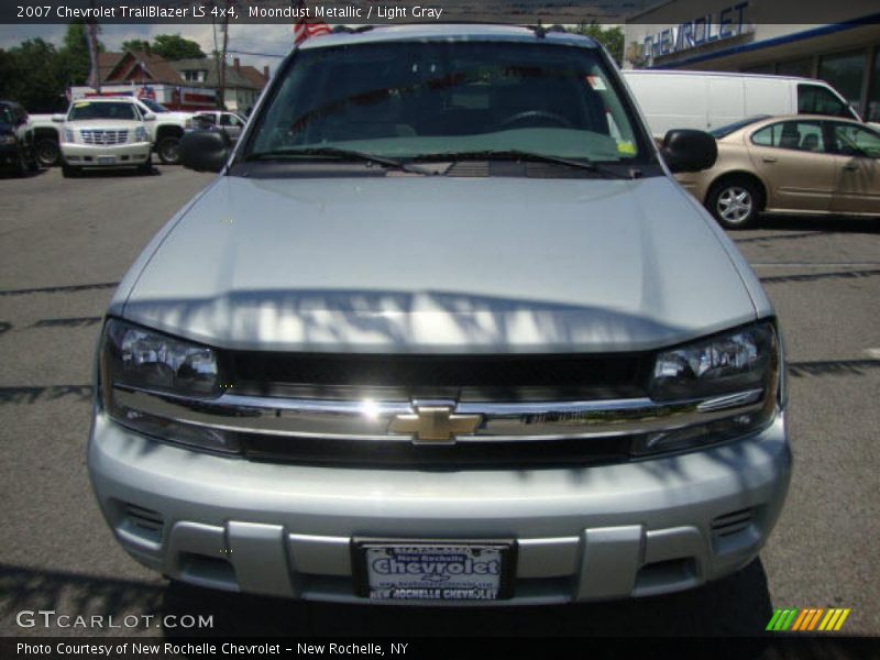 Moondust Metallic / Light Gray 2007 Chevrolet TrailBlazer LS 4x4