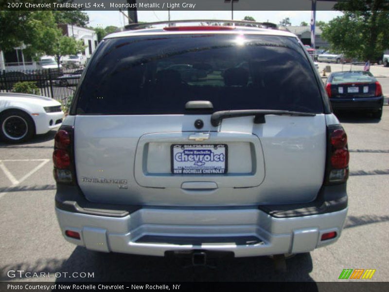 Moondust Metallic / Light Gray 2007 Chevrolet TrailBlazer LS 4x4