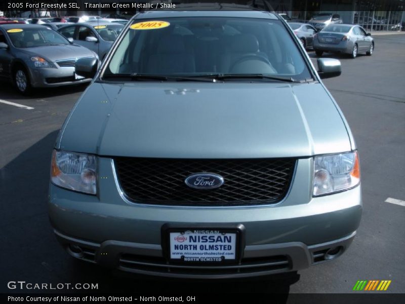 Titanium Green Metallic / Shale 2005 Ford Freestyle SEL