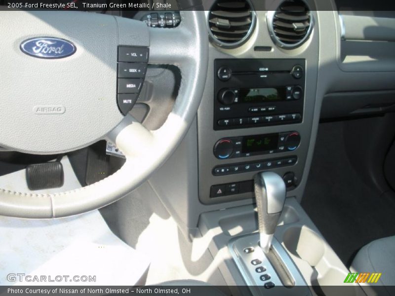 Titanium Green Metallic / Shale 2005 Ford Freestyle SEL