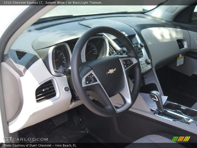 Summit White / Jet Black/Light Titanium 2010 Chevrolet Equinox LT