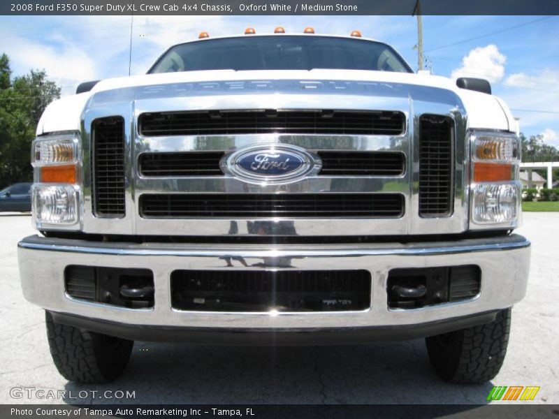 Oxford White / Medium Stone 2008 Ford F350 Super Duty XL Crew Cab 4x4 Chassis