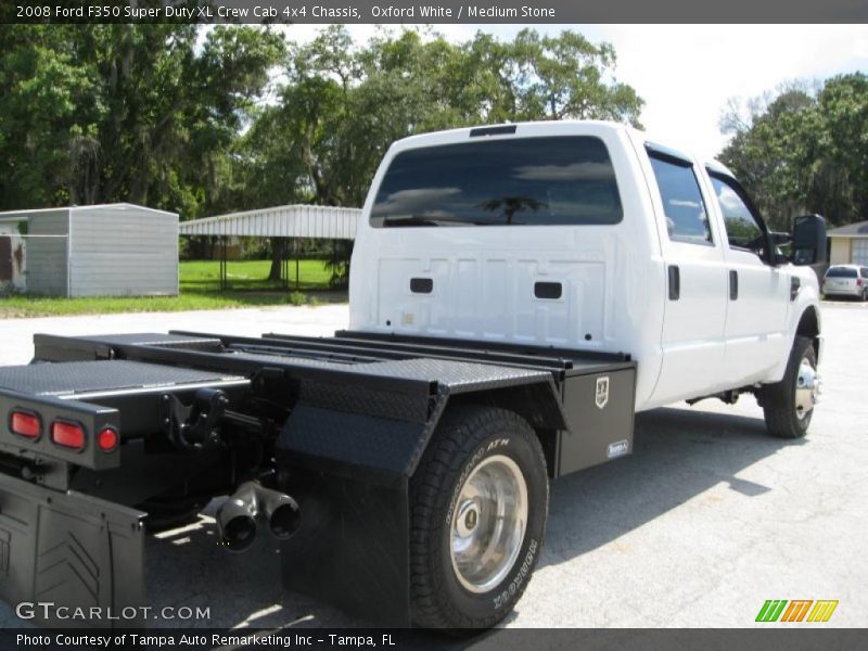 Oxford White / Medium Stone 2008 Ford F350 Super Duty XL Crew Cab 4x4 Chassis