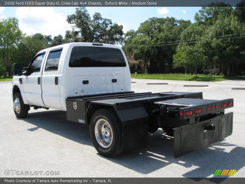 Oxford White / Medium Stone 2008 Ford F350 Super Duty XL Crew Cab 4x4 Chassis