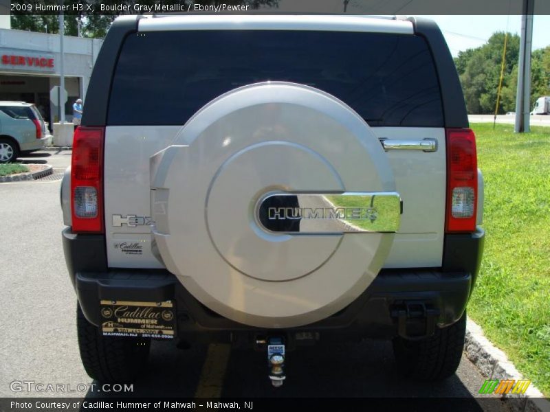 Boulder Gray Metallic / Ebony/Pewter 2009 Hummer H3 X