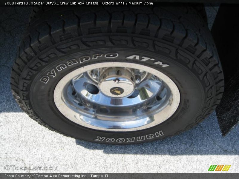 Oxford White / Medium Stone 2008 Ford F350 Super Duty XL Crew Cab 4x4 Chassis