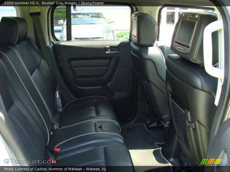 Boulder Gray Metallic / Ebony/Pewter 2009 Hummer H3 X