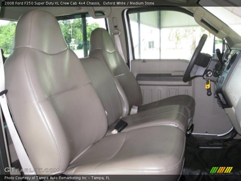 Oxford White / Medium Stone 2008 Ford F350 Super Duty XL Crew Cab 4x4 Chassis
