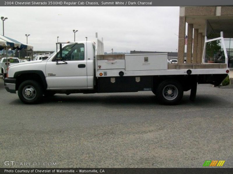 Summit White / Dark Charcoal 2004 Chevrolet Silverado 3500HD Regular Cab Chassis
