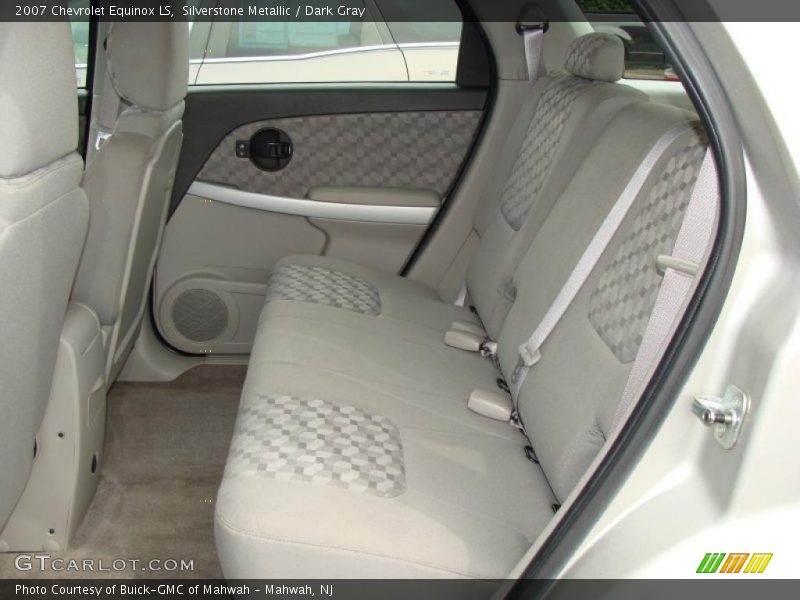 Silverstone Metallic / Dark Gray 2007 Chevrolet Equinox LS