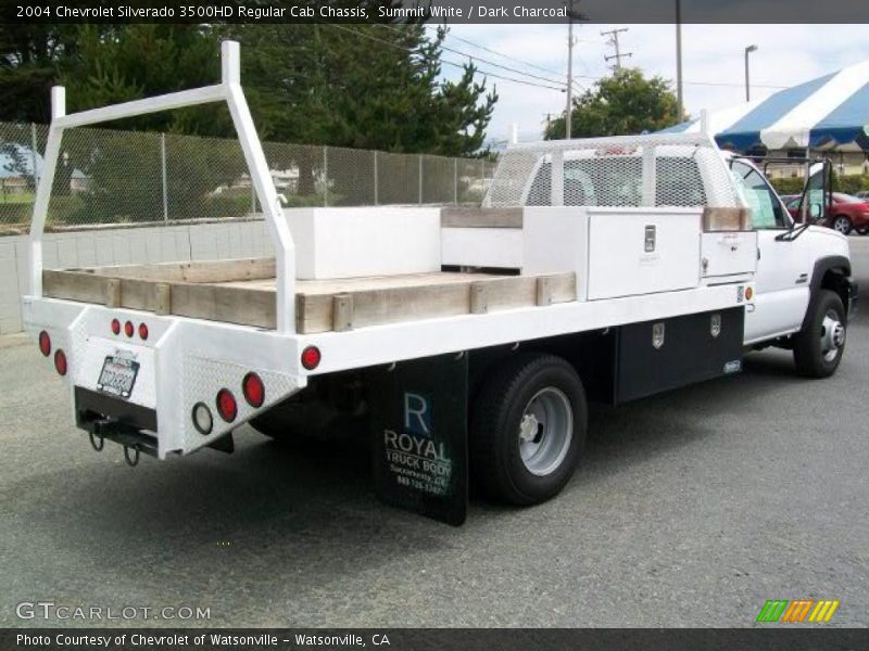 Summit White / Dark Charcoal 2004 Chevrolet Silverado 3500HD Regular Cab Chassis