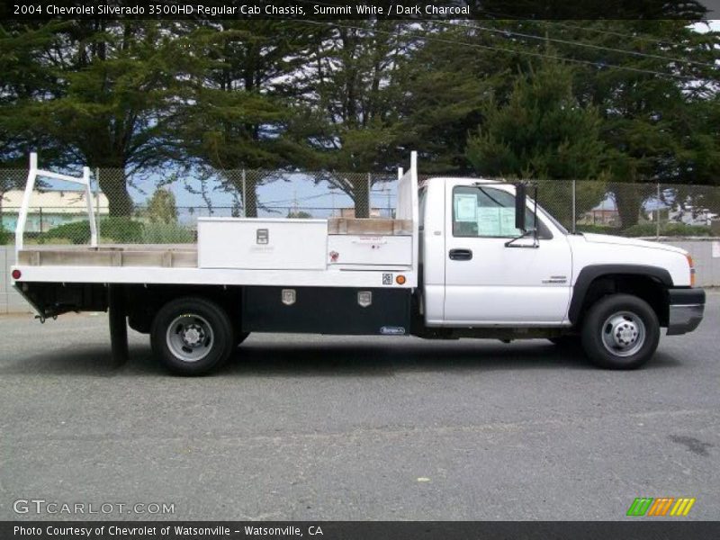 Summit White / Dark Charcoal 2004 Chevrolet Silverado 3500HD Regular Cab Chassis