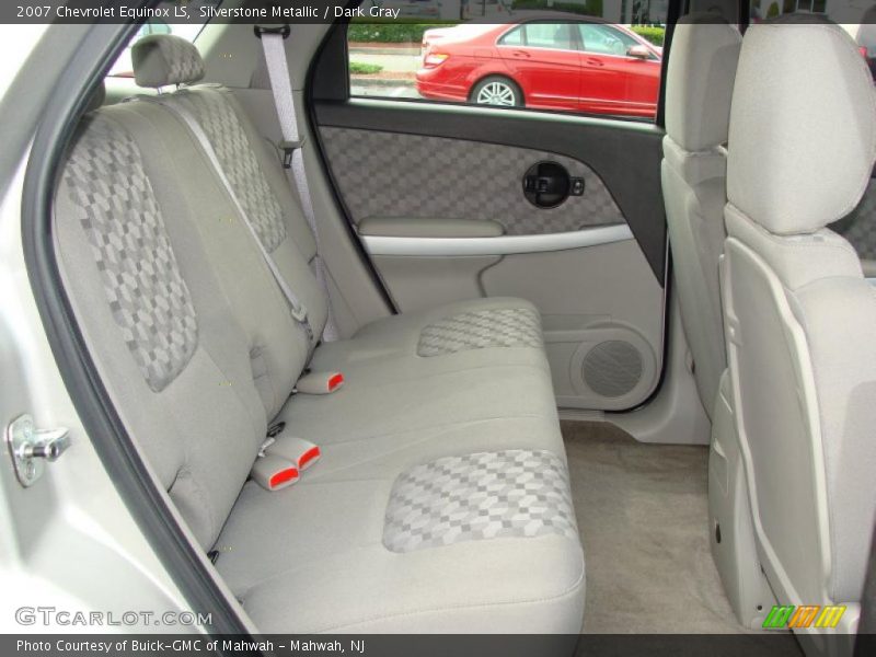 Silverstone Metallic / Dark Gray 2007 Chevrolet Equinox LS