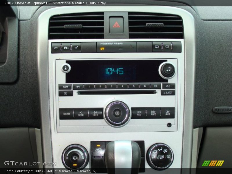 Silverstone Metallic / Dark Gray 2007 Chevrolet Equinox LS