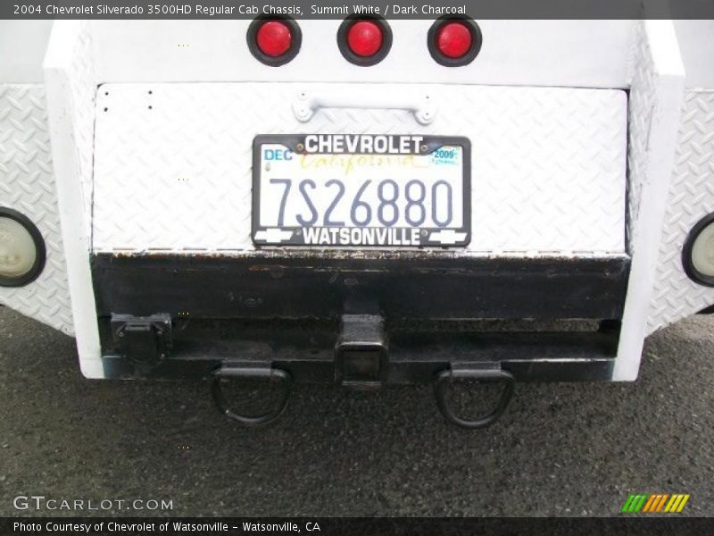 Summit White / Dark Charcoal 2004 Chevrolet Silverado 3500HD Regular Cab Chassis