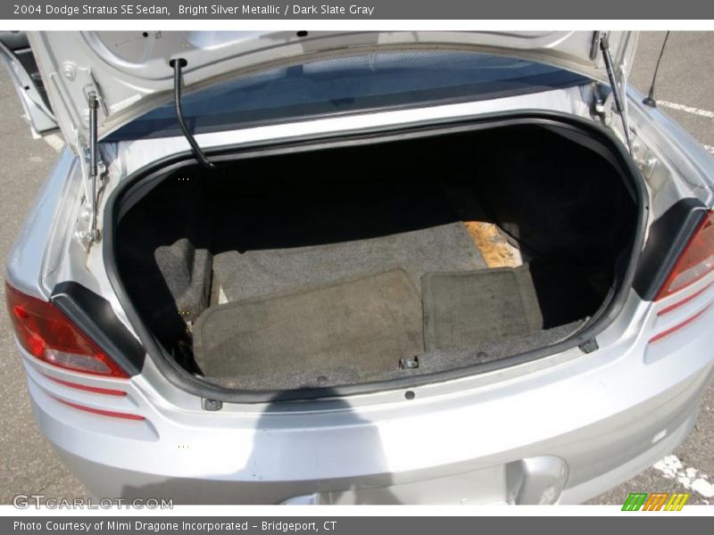 Bright Silver Metallic / Dark Slate Gray 2004 Dodge Stratus SE Sedan
