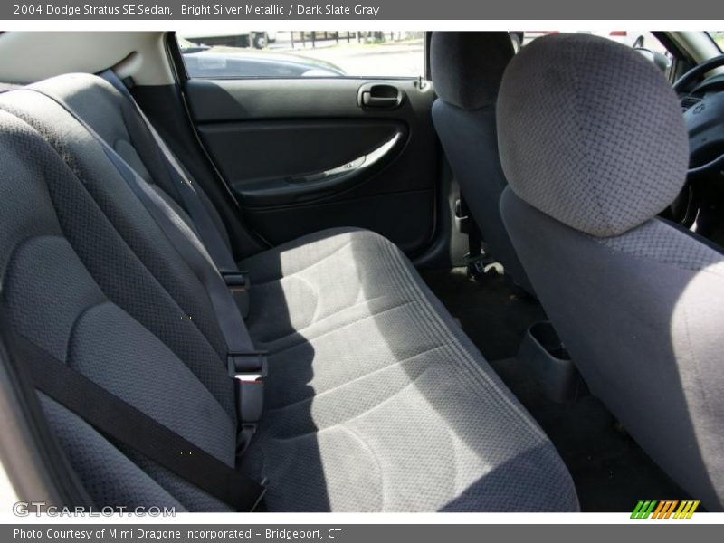 Bright Silver Metallic / Dark Slate Gray 2004 Dodge Stratus SE Sedan