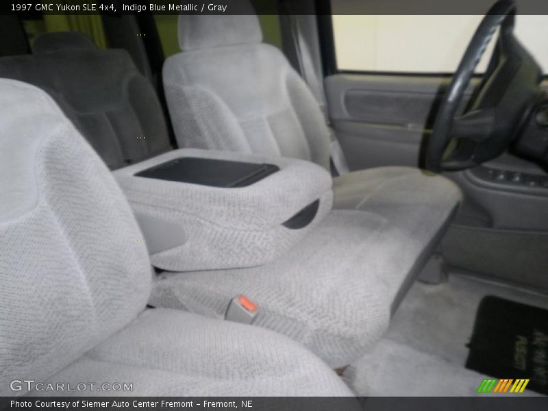 Indigo Blue Metallic / Gray 1997 GMC Yukon SLE 4x4