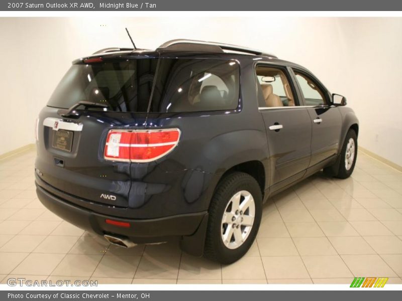 Midnight Blue / Tan 2007 Saturn Outlook XR AWD