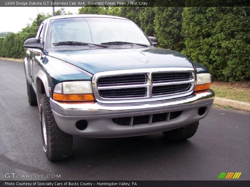 Emerald Green Pearl / Mist Gray 1999 Dodge Dakota SLT Extended Cab 4x4