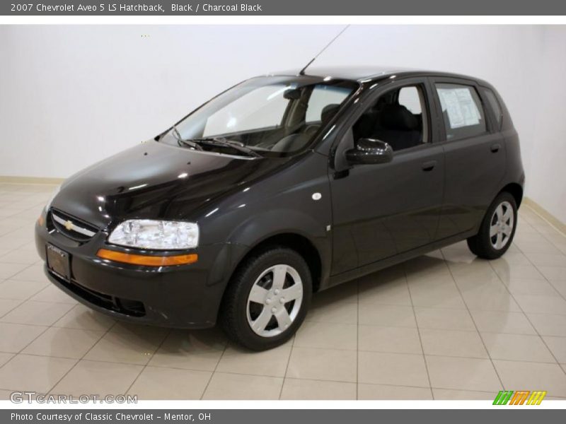 Black / Charcoal Black 2007 Chevrolet Aveo 5 LS Hatchback